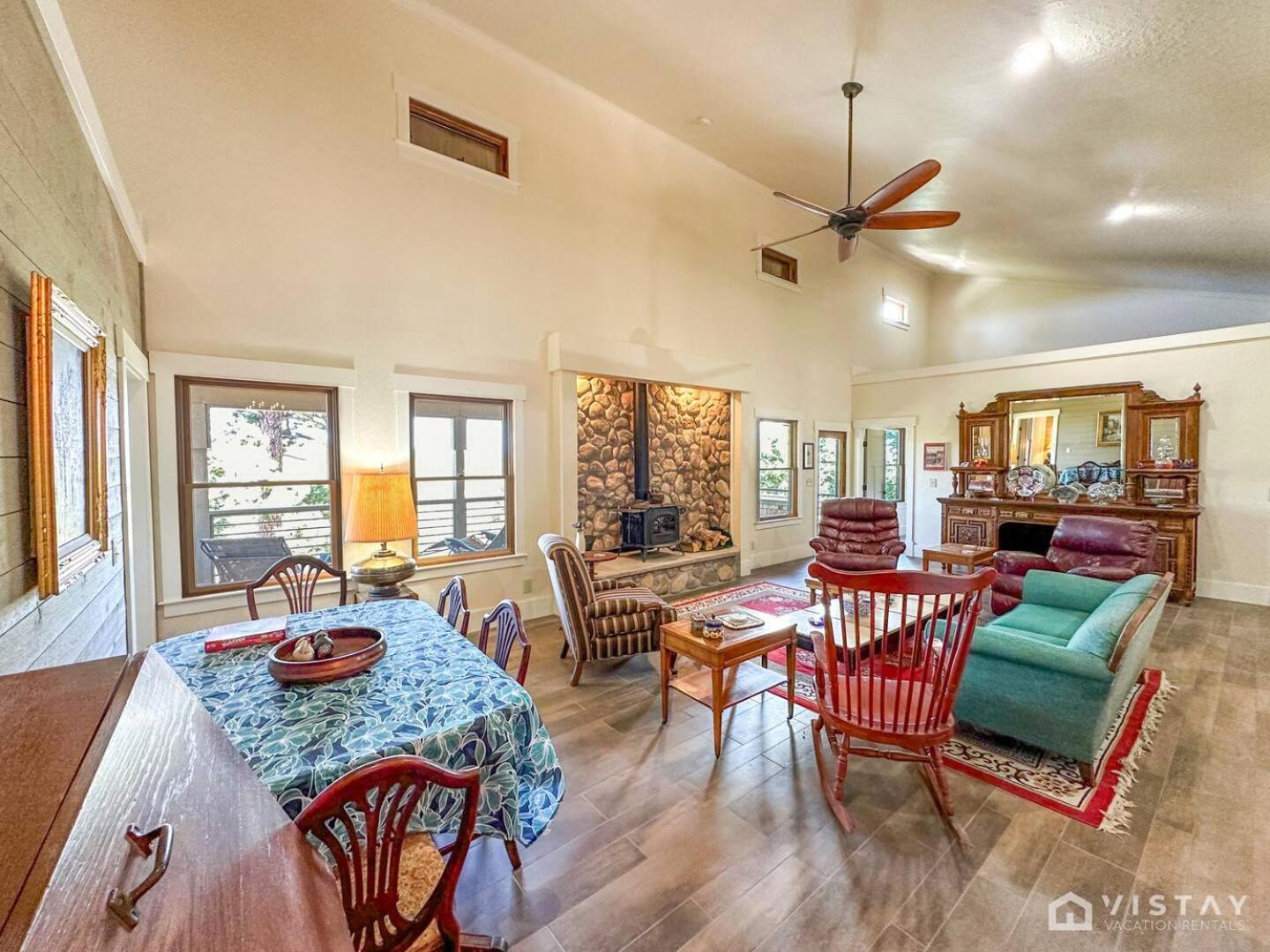 Duck Creek VillageSummit Pines Hideaway - Amazing Mountain Views!别墅 外观 照片