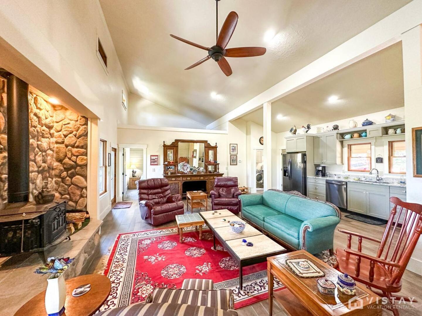 Duck Creek VillageSummit Pines Hideaway - Amazing Mountain Views!别墅 外观 照片